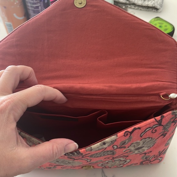 Anthropologie shoulder/clutch bag. - Picture 3 of 3